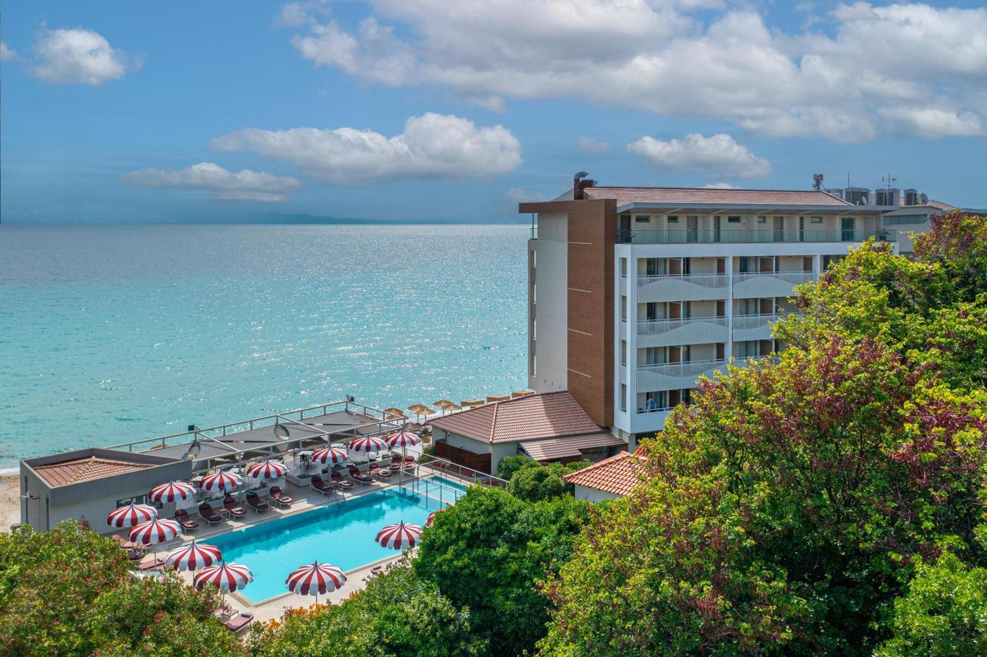 Ammon Zeus Luxury Отель